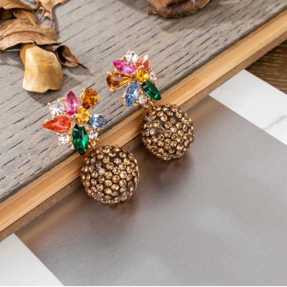 MCrystal Stone Earrings (G8)